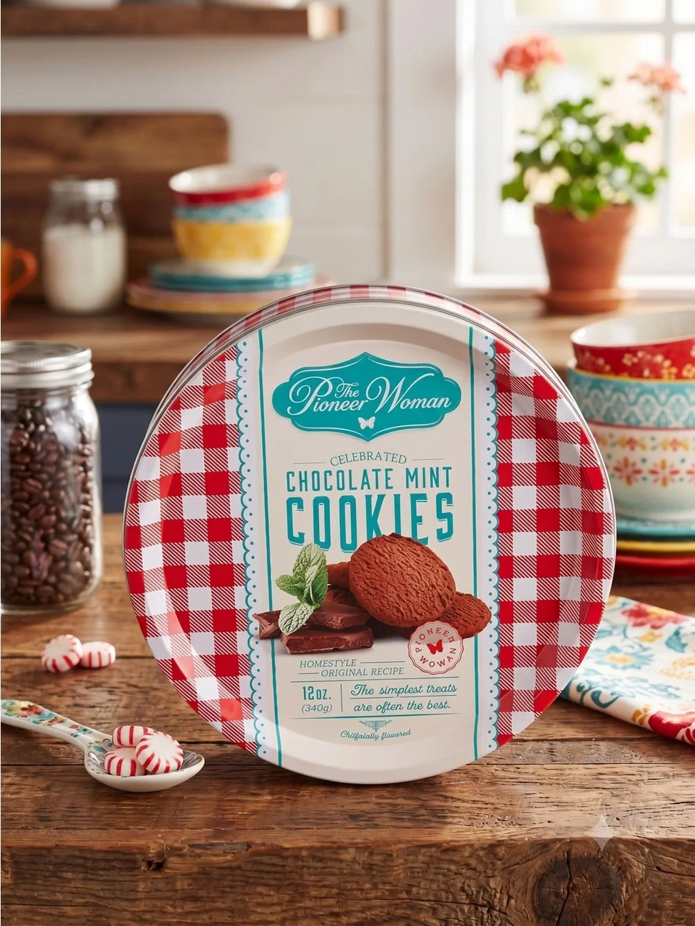 Last One! 🌺 EUC The Pioneer Woman Red Gingham Collectible EMPTY Cookie Tin